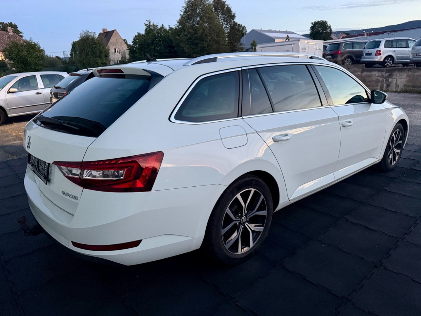 Škoda Superb 2.0TDi 140kW L&K ACC, DCC, TZ