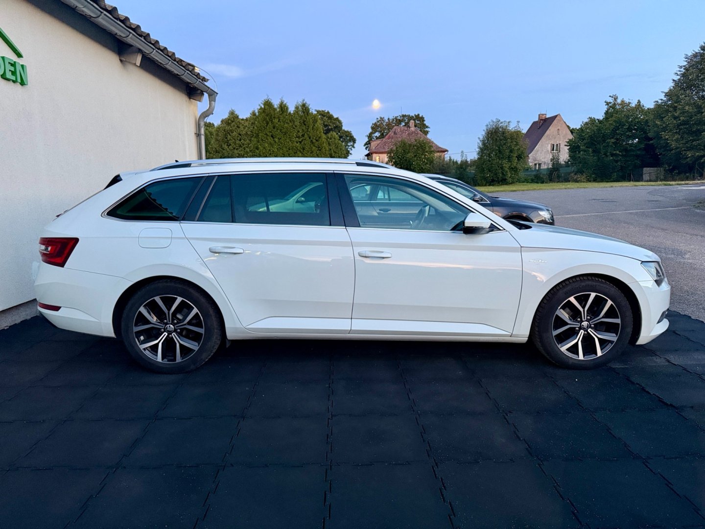 Škoda Superb 2.0TDi 140kW L&K ACC, DCC, TZ