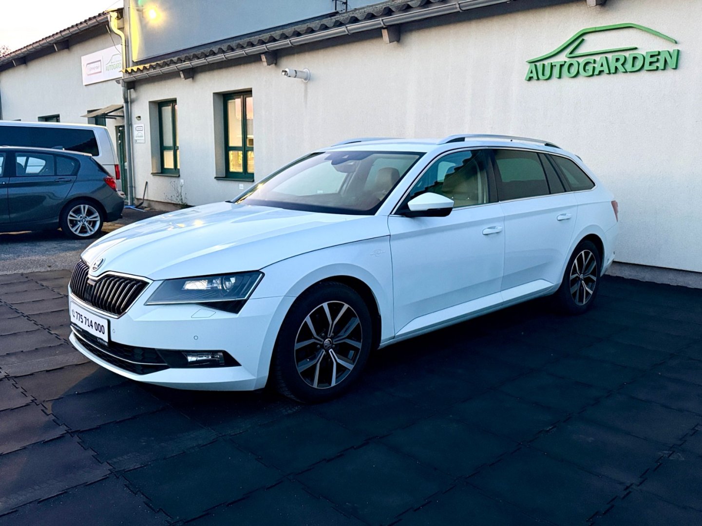 Škoda Superb 2.0TDi 140kW L&K ACC, DCC, TZ