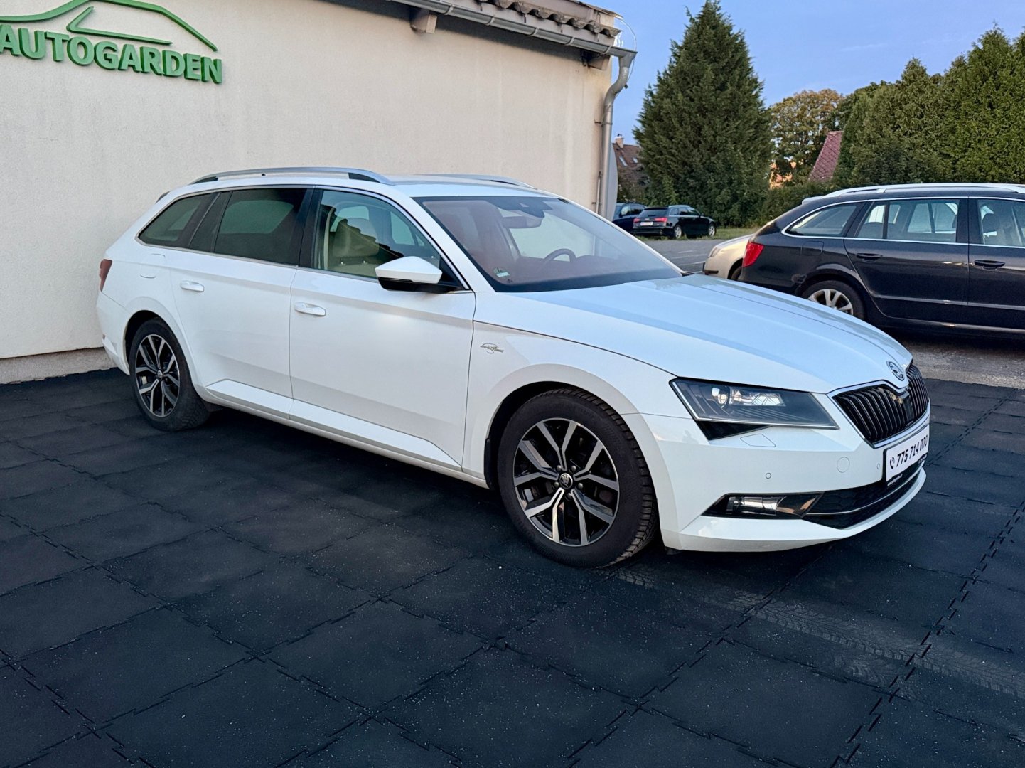 Škoda Superb 2.0TDi 140kW L&K ACC, DCC, TZ