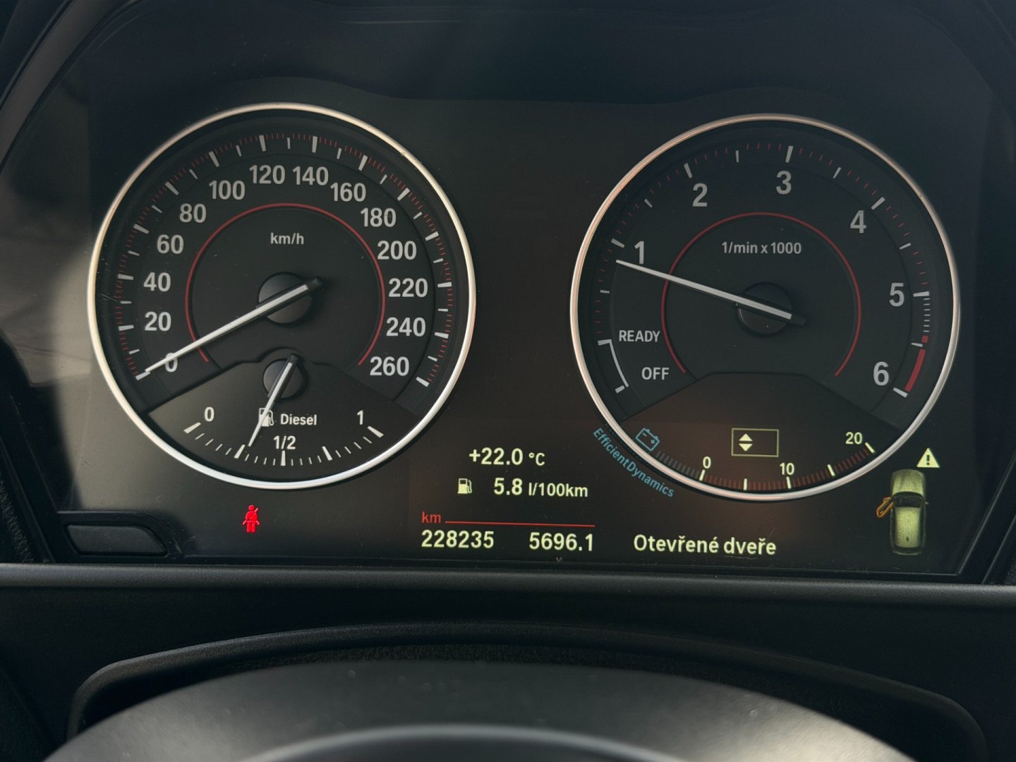 BMW Řada 1 2.0 šíbr M-Sport, nové rozvody