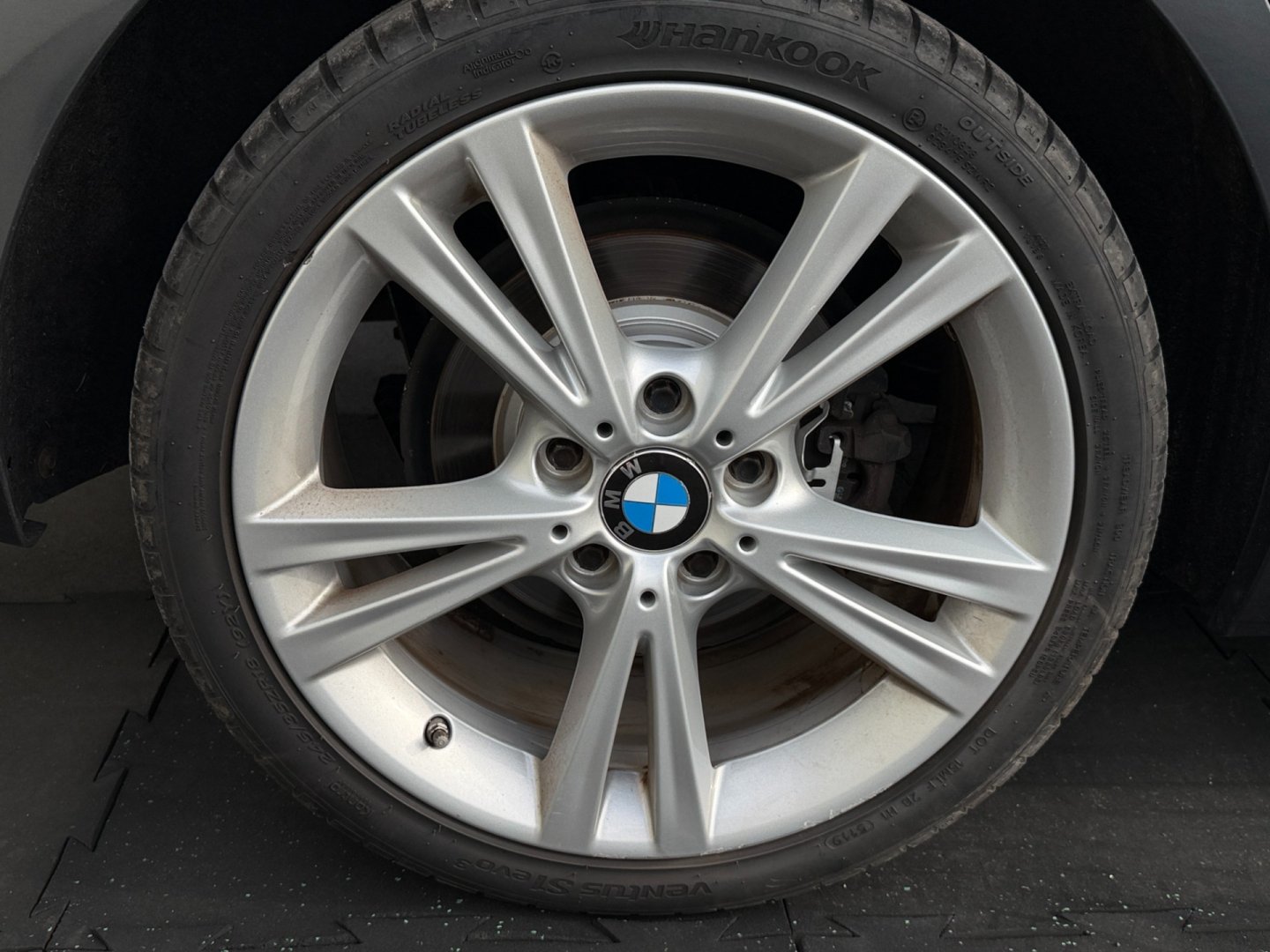 BMW Řada 1 2.0 šíbr M-Sport, nové rozvody