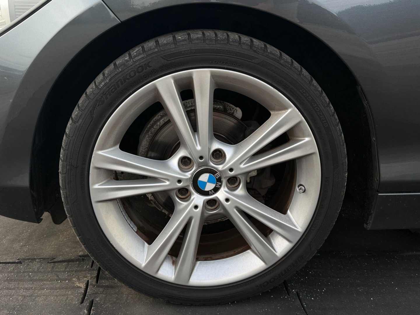 BMW Řada 1 2.0 šíbr M-Sport, nové rozvody