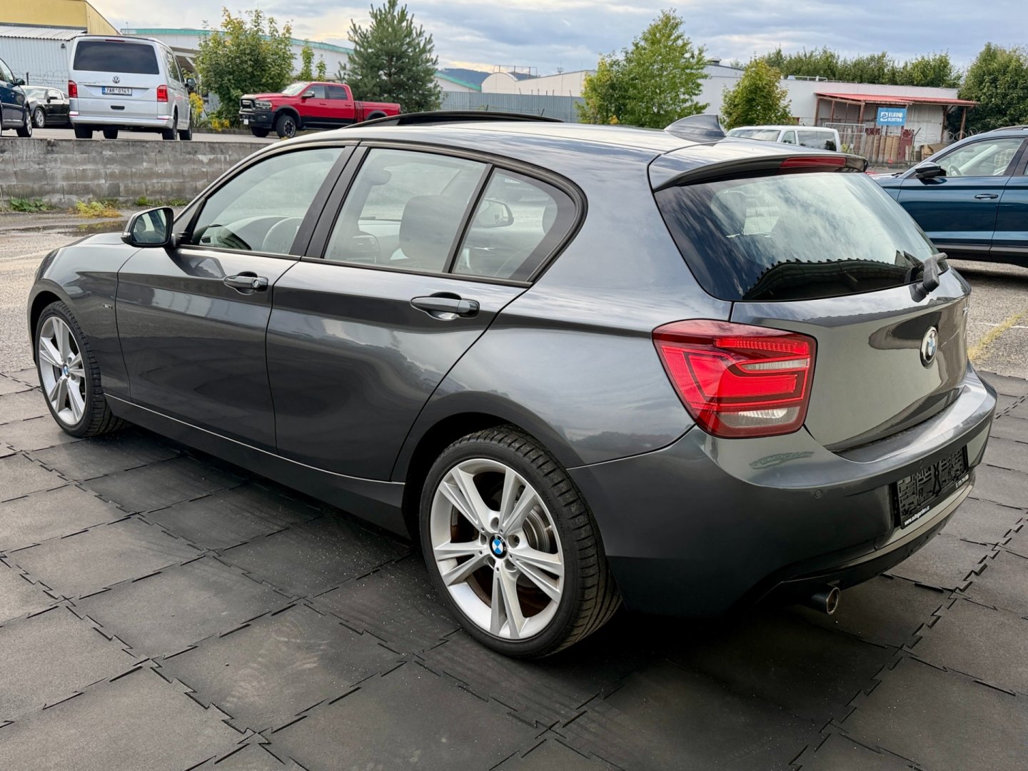 BMW Řada 1 2.0 šíbr M-Sport, nové rozvody