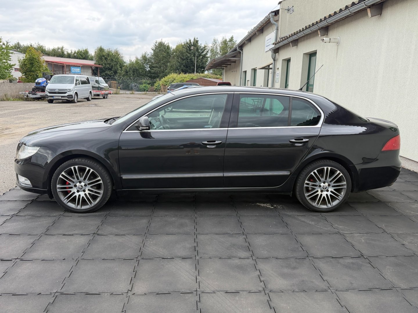 Škoda Superb 2.0TDi 103kW 2sady kol