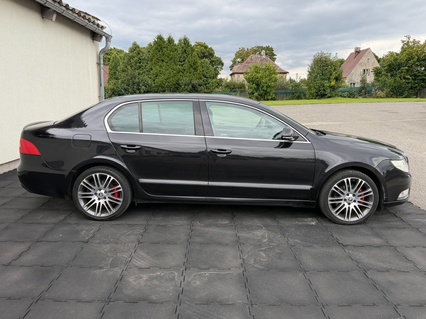 Škoda Superb 2.0TDi 103kW 2sady kol
