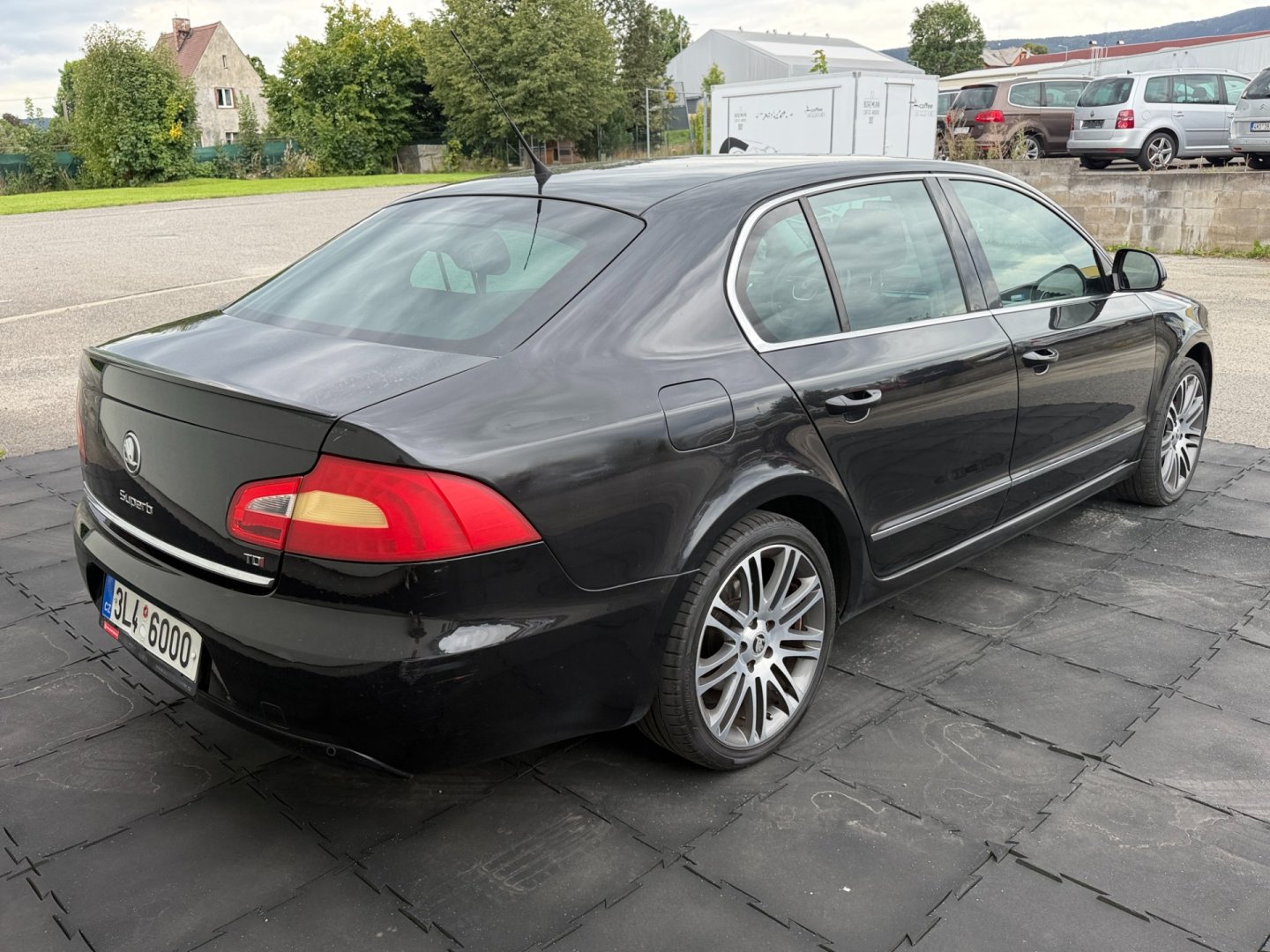 Škoda Superb 2.0TDi 103kW 2sady kol