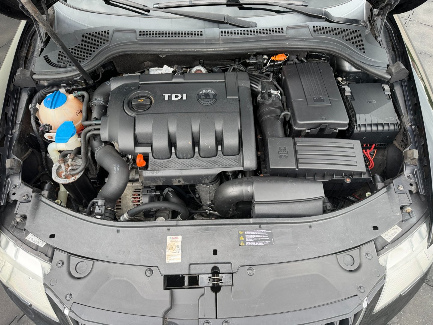 Škoda Superb 2.0TDi 103kW 2sady kol
